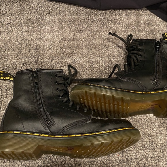 Doc Martens Girl Black Zip up Lace Combat Boots Size 1 Condition - Picture 4 of 8